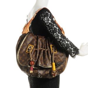 Louis Vuitton Kalahari GM